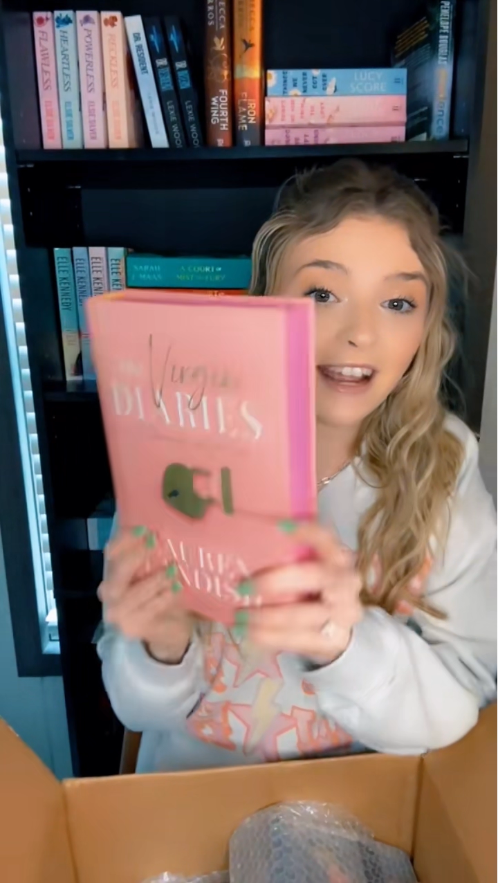 McKayla Unboxing Lauren Landish Romance books Experience
